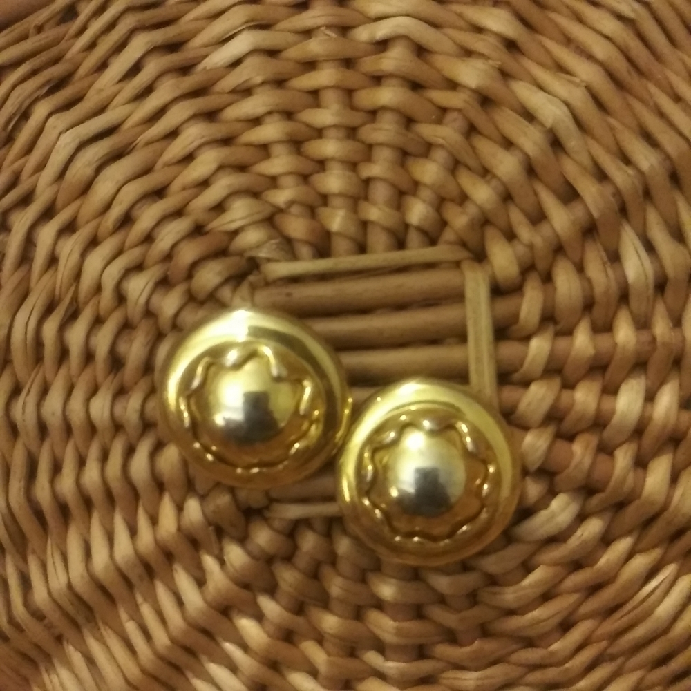 Vintage Gold Button Earrings Vintage Jewelry 1"
